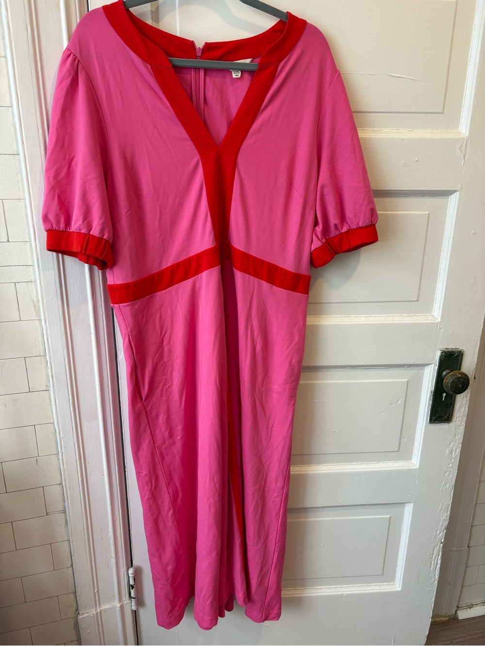 Boden Women's 20/22R - Pink and Red Midi Dress
